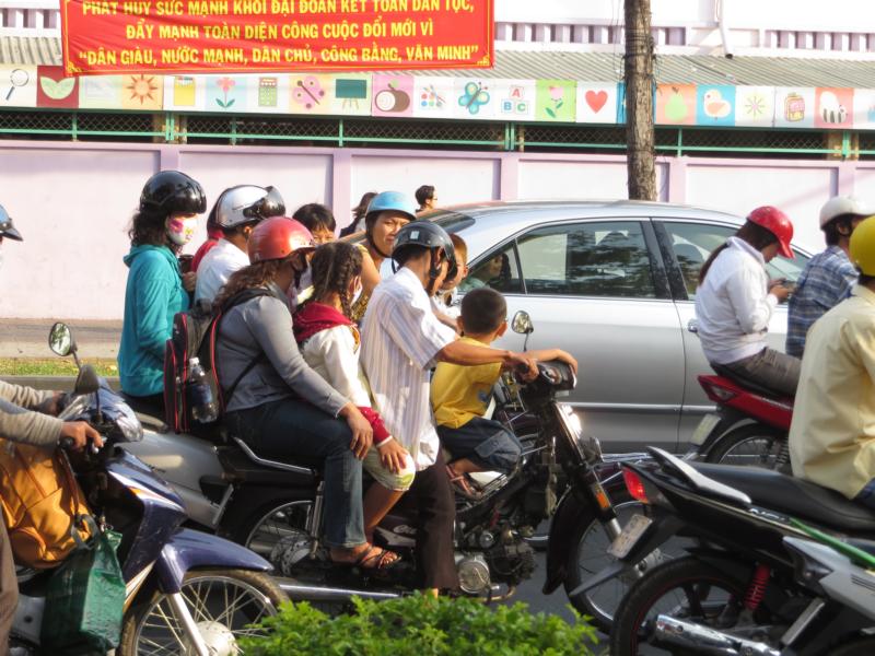 Strassenverkehr in Saigon