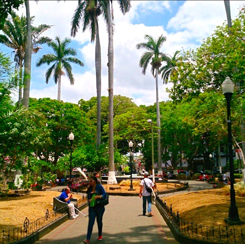 Der Hauptplatz in Alajuela.